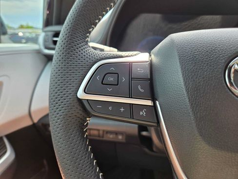 Certified 2026 Toyota Sienna XSE AWD/4WD image 35