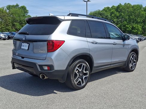 Used 2023 Honda Passport Elite image 6