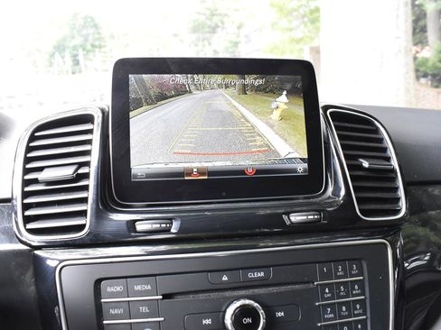Used 2017 Mercedes-Benz GLE 350 w/ Premium 1 Package image 37