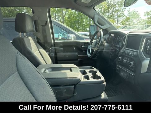 Used 2022 Chevrolet Silverado 3500 LT w/ Convenience Package AWD/4WD image 3