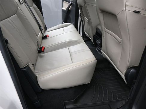 Used 2019 Ford Ranger Lariat w/ Trailer Tow Package image 37