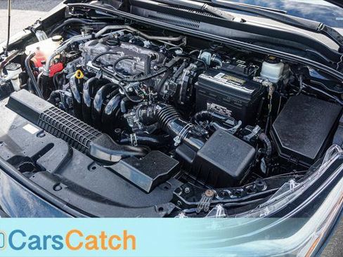 Used 2021 Toyota Corolla LE FWD image 34
