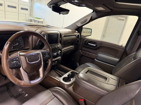 Used 2021 GMC Sierra 1500 Denali w/ Denali Ultimate Package AWD/4WD image 16