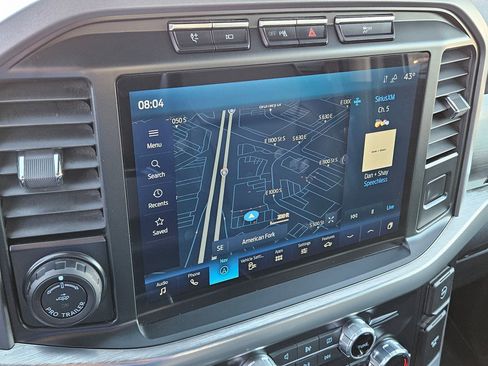 Used 2023 Ford F150 Lariat w/ Trailer Tow Package image 27