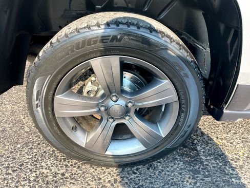 Used 2015 Jeep Patriot High Altitude image 14