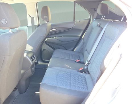 Used 2024 Chevrolet Equinox LT image 12