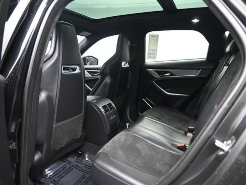 Used 2021 Jaguar F-PACE SVR AWD/4WD image 24