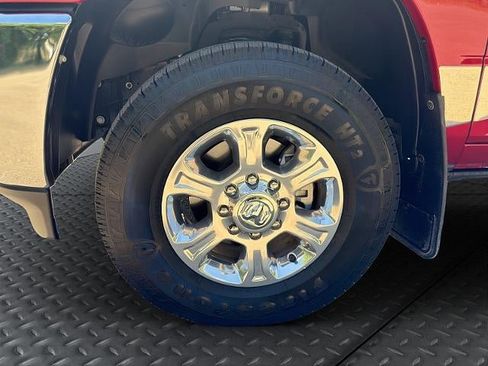 Used 2025 RAM 2500 Big Horn AWD/4WD image 9