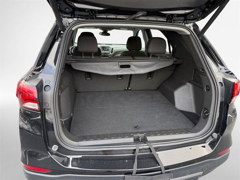 Used 2023 Chevrolet Equinox LT w/ Driver Convenience Package image 25