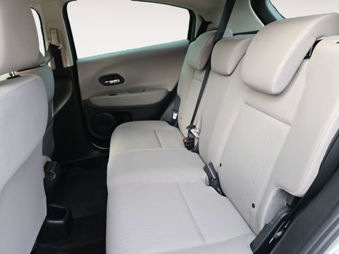 Used 2016 Honda HR-V LX image 13