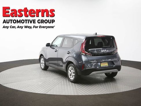 Used 2025 Kia Soul LX w/ LX Technology Package FWD image 64