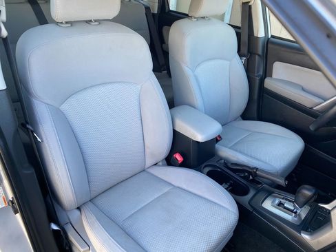 Used 2016 Subaru Forester 2.5i Premium image 15