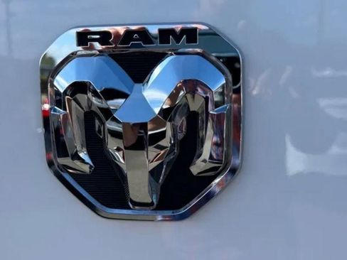 Used 2023 RAM ProMaster 2500 image 4