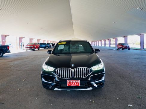 Used 2021 BMW X1 xDrive28i w/ Premium Package image 1