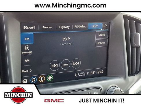 Used 2023 GMC Terrain SLT w/ Tech Package image 13