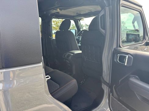 Used 2023 Jeep Gladiator Mojave w/ Cold Weather Group AWD/4WD image 48