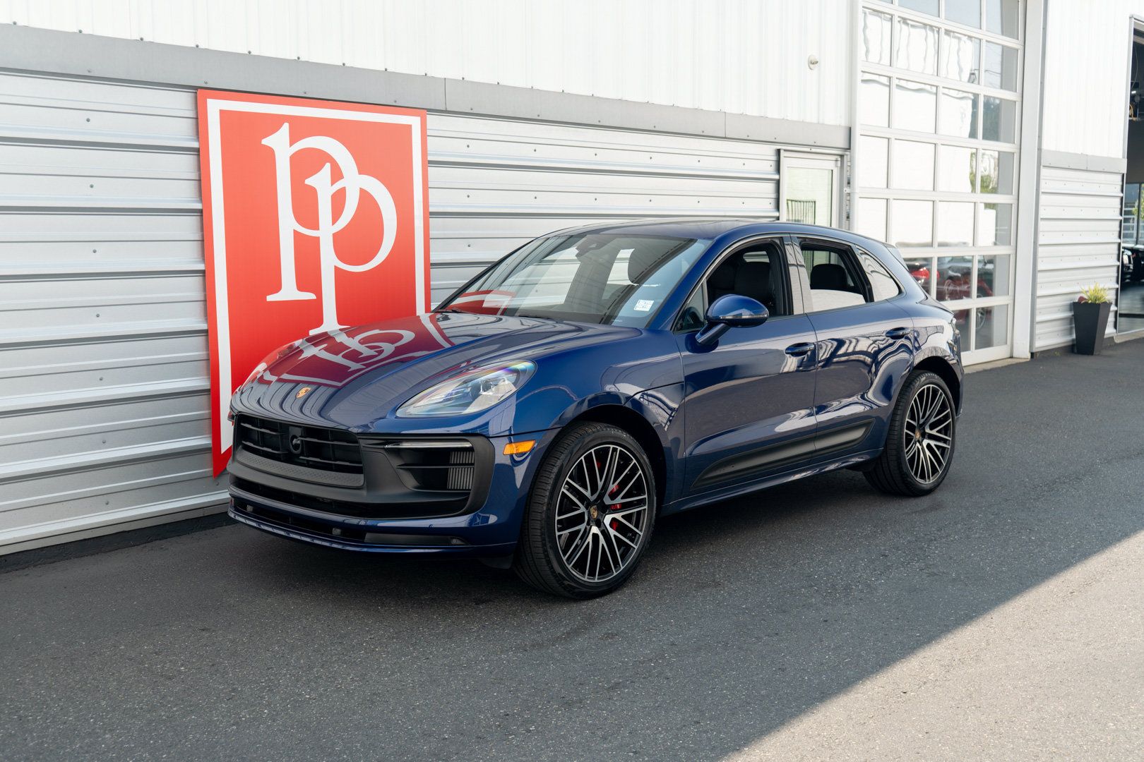 Used 2022 Porsche Macan GTS AWD/4WD image 46
