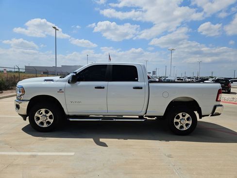 Certified 2024 RAM 2500 Big Horn w/ Off Road Package AWD/4WD image 6