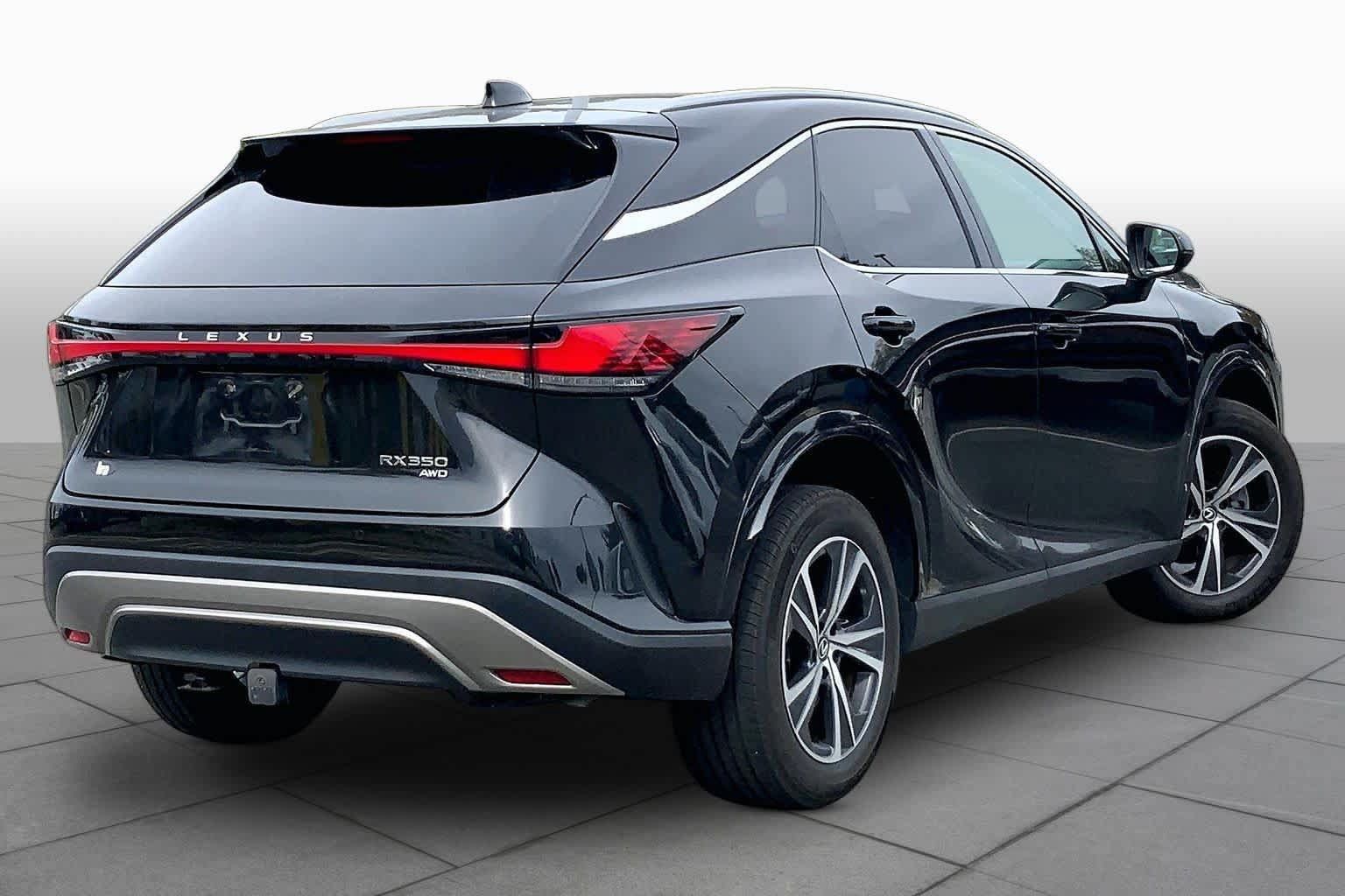 Used 2024 Lexus RX 350 Premium w/ Kick Sensor & Tow Package AWD/4WD image 13