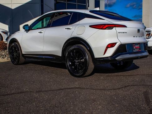 Used 2024 Buick Envista Sport Touring w/ Convenience I Package image 4