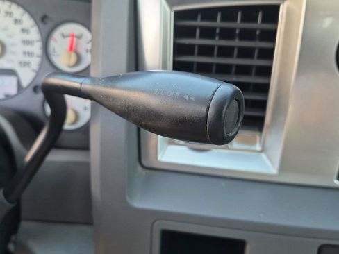 Used 2008 Dodge Ram 1500 Truck SLT RWD image 34