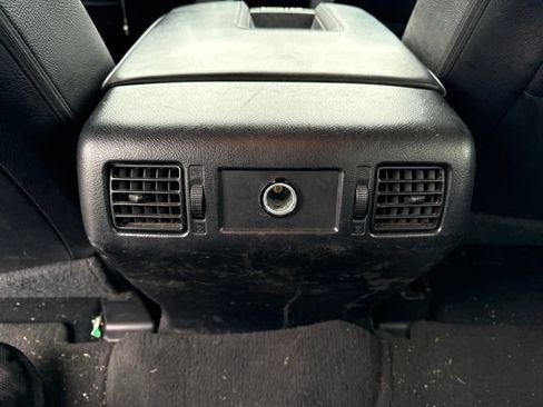 Used 2017 Toyota Tundra Limited image 21