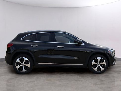 Used 2026 Mercedes-Benz GLA 250 4MATIC image 7