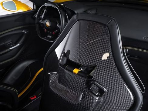 Certified 2021 Ferrari F8 Tributo image 53