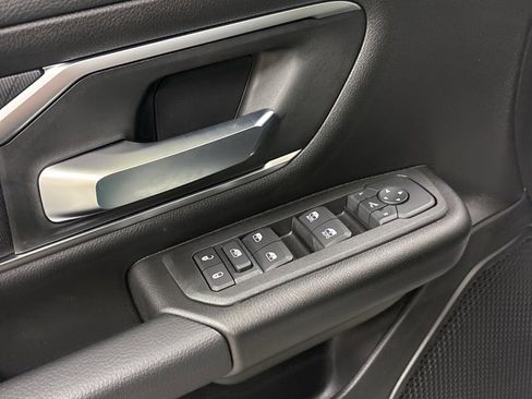 New 2026 RAM 1500 4x4 Crew Cab image 19