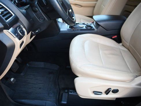 Used 2017 Ford Explorer Limited w/ Equipment Group 301A image 15