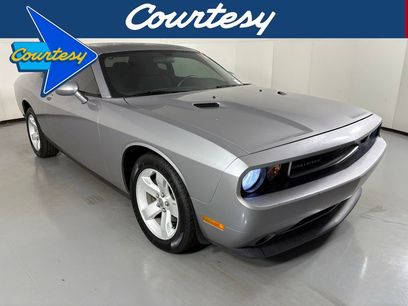 Used 2014 Dodge Challenger SXT