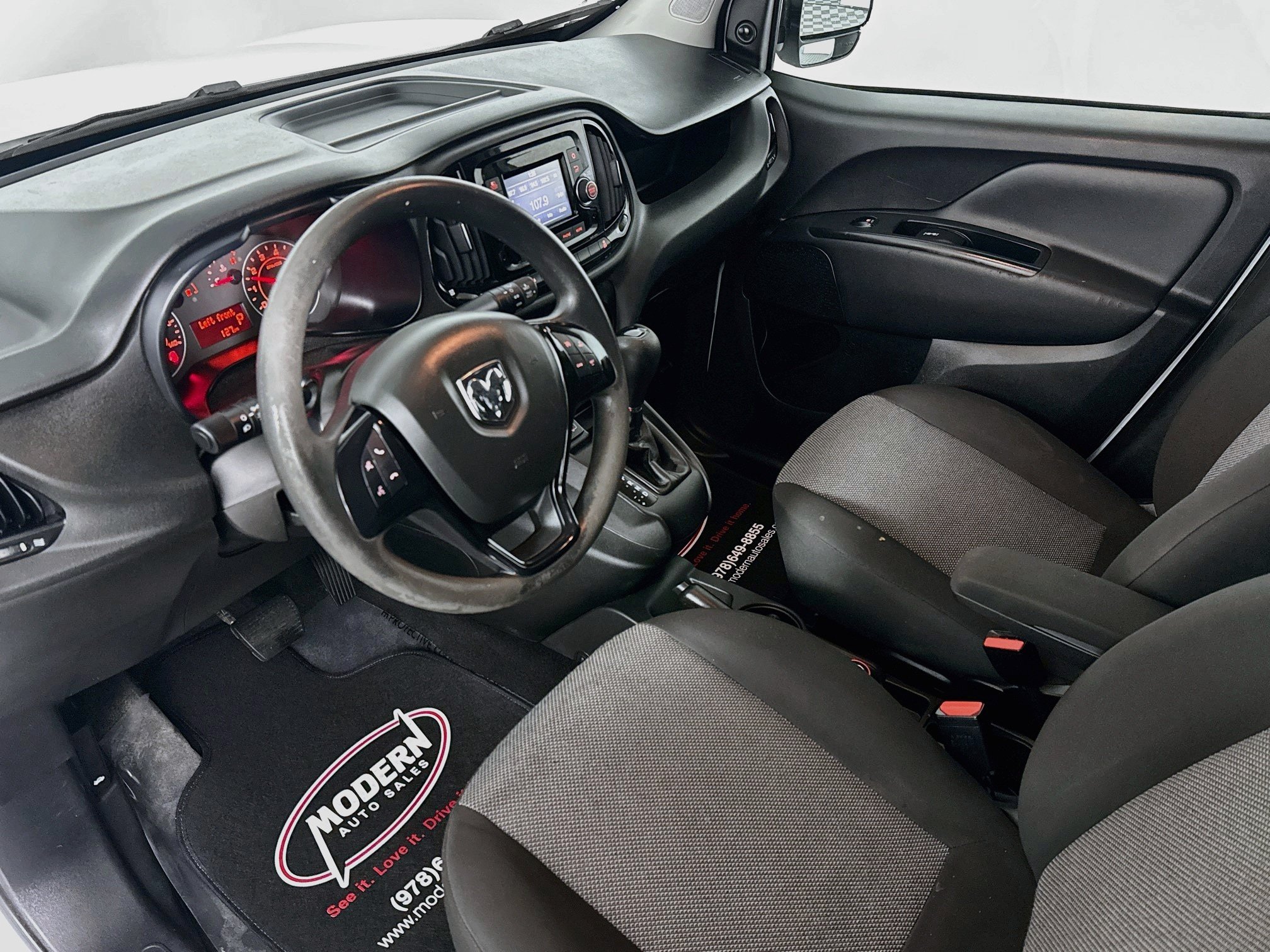 Used 2019 RAM ProMaster City Tradesman FWD image 8