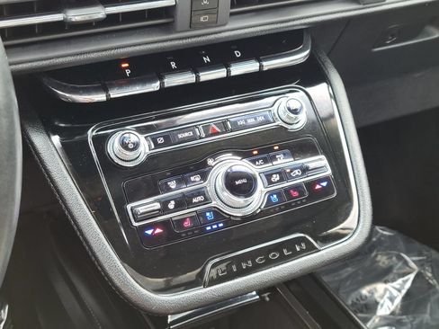 Used 2022 Lincoln Corsair Reserve AWD/4WD image 19
