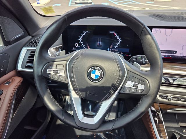 Used 2025 BMW X5 xDrive40i w/ Climate Comfort Package AWD/4WD image 14