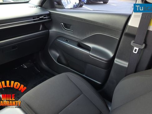 Used 2024 Hyundai Kona SEL FWD image 28