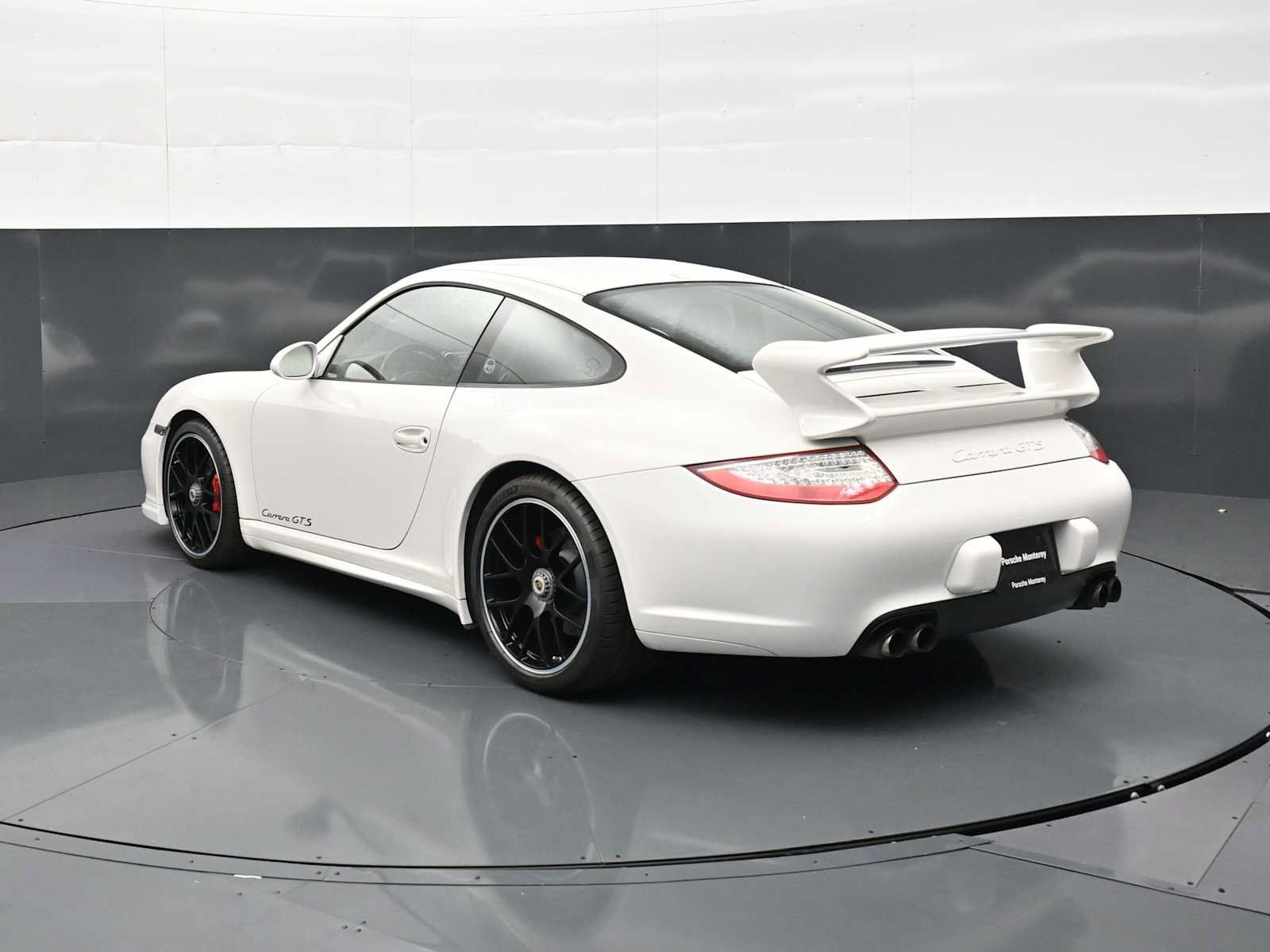 Used 2012 Porsche 911 Carrera GTS RWD image 3