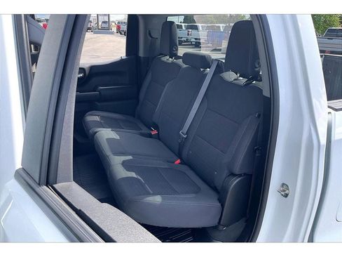 Used 2022 Chevrolet Silverado 1500 Custom Trail Boss w/ Safety Confidence Package AWD/4WD image 28