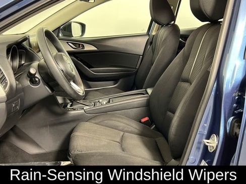 Used 2018 MAZDA MAZDA3 Sport w/ Preferred Equipment Package image 16