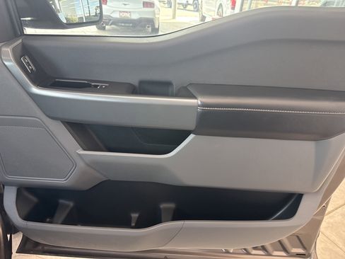 Used 2023 Ford F150 XLT AWD/4WD image 11