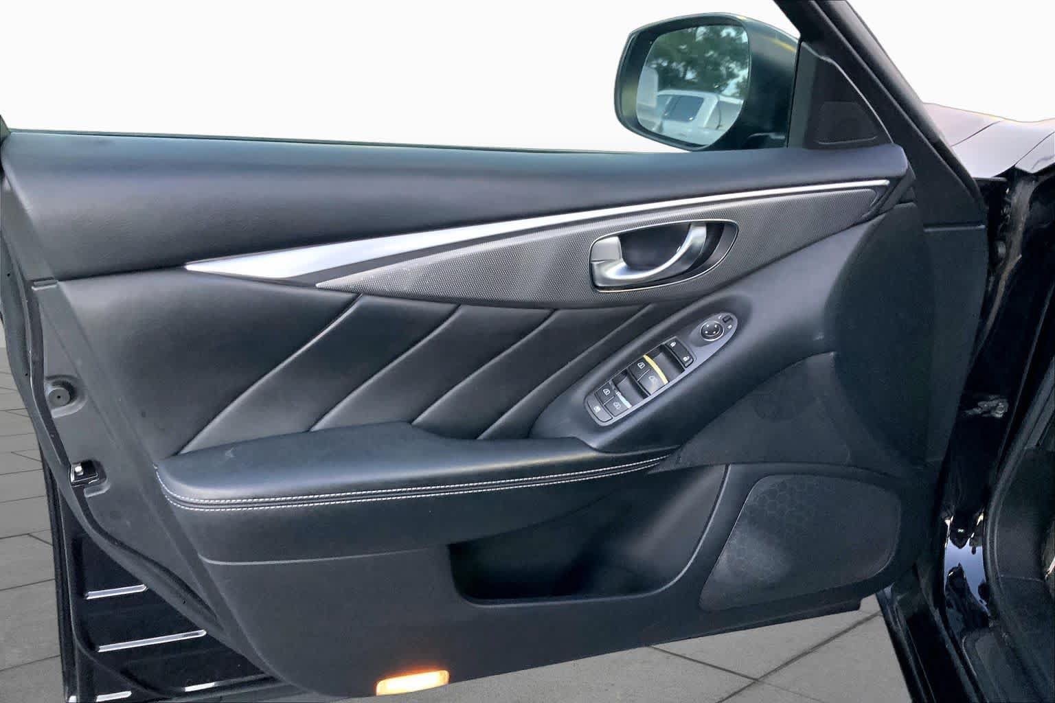 Used 2016 INFINITI Q50 Premium RWD image 20