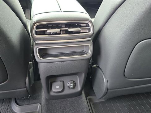 New 2026 Genesis GV80 2.5T image 3