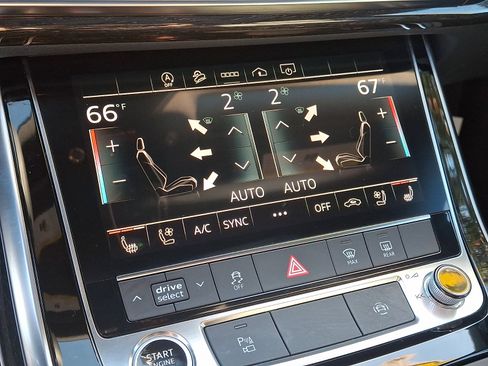 Used 2021 Audi Q8 Premium Plus image 16