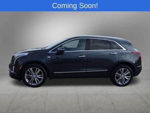 Used 2023 Cadillac XT5 Premium Luxury AWD/4WD image 3