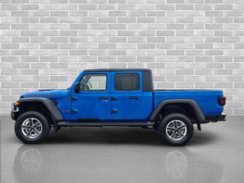 Used 2021 Jeep Gladiator Rubicon w/ Dual Top Group AWD/4WD image 2