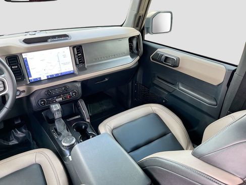 Used 2024 Ford Bronco Big Bend AWD/4WD image 23