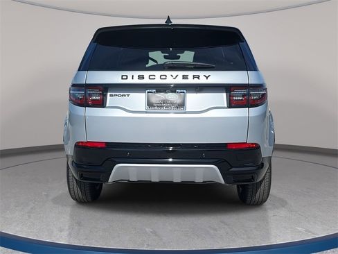 New 2026 Land Rover Discovery Sport Landmark image 6
