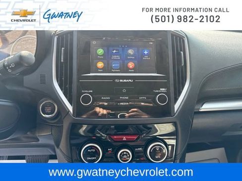 Used 2024 Subaru Forester Premium AWD/4WD image 17
