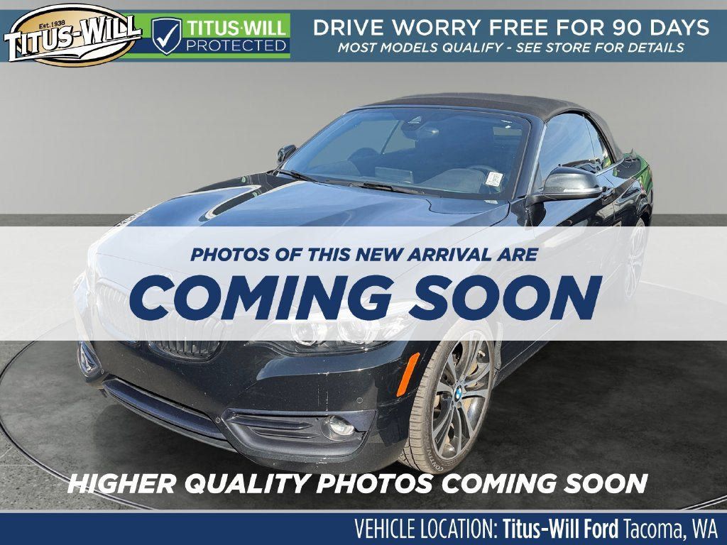 Used 2020 BMW 230i Convertible w/ Premium Package RWD image 2