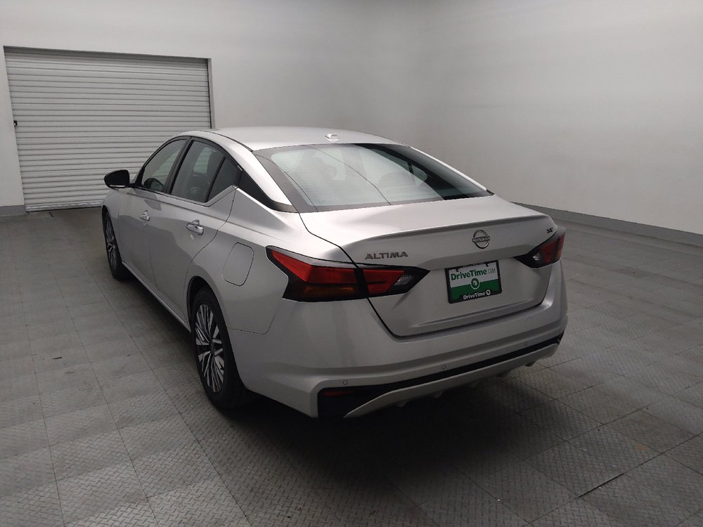 Used 2024 Nissan Altima 2.5 SV FWD image 5
