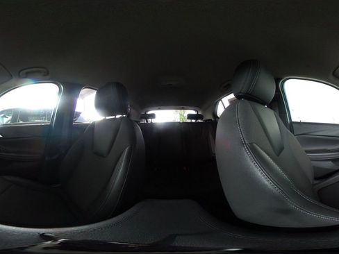 Used 2025 Buick Encore GX Preferred FWD image 44